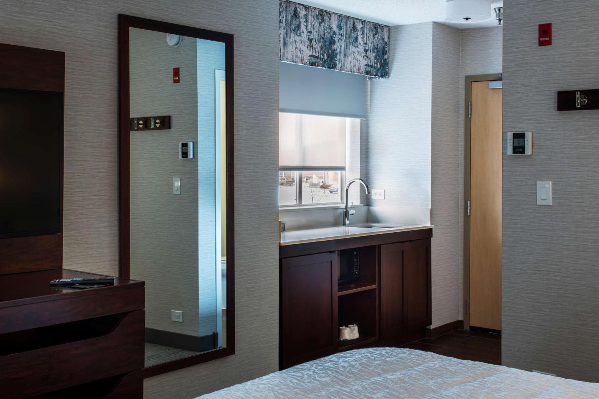 Hampton Inn & Suites לינקולנשייר מראה חיצוני תמונה